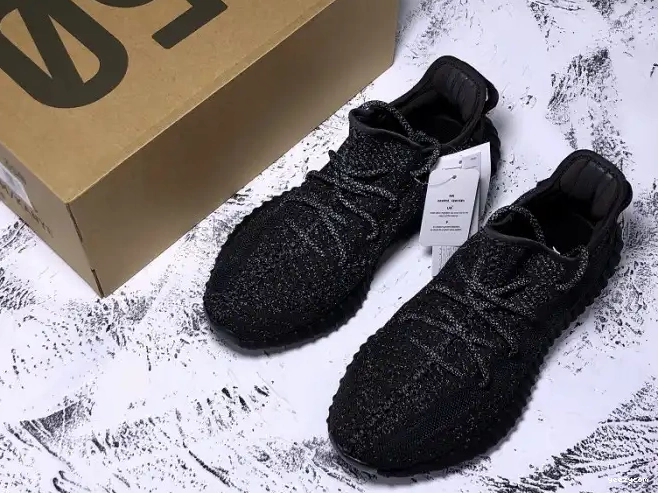 - Static Boost V2 Yeezy Black FU9007 350 (Reflective) Adidas 0518